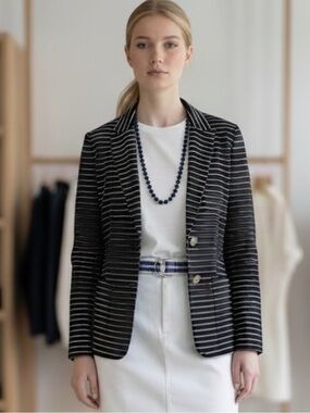 Tommy Hilfiger Black White Striped Blazer Women’s Size 6 Lined Rayon Blend